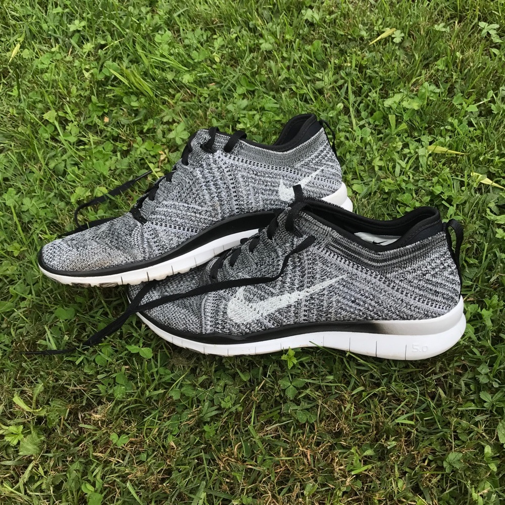 Nike Free 5.0 Sneakers